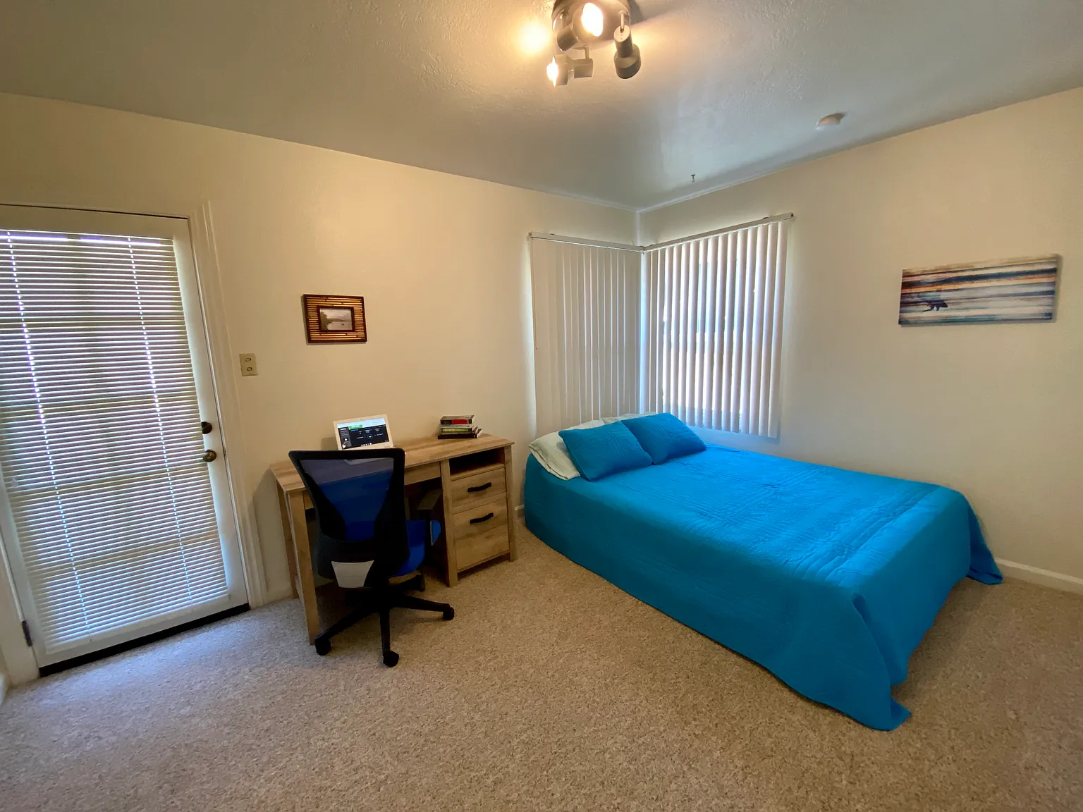 2 bed, 428 sqft, $3,250 — Photo 3