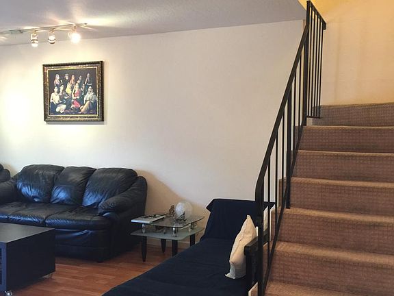 3rd image of 1570 Brookvale Dr