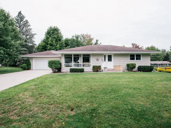 22 CENTER STREET, Neillsville, WI 54456