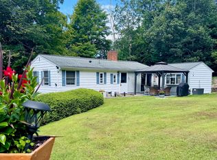 293 Willimantic Rd, Chaplin, CT 06235