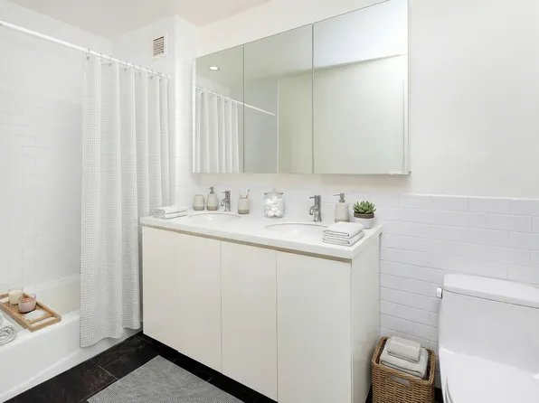 90 William Street image 5 of 7