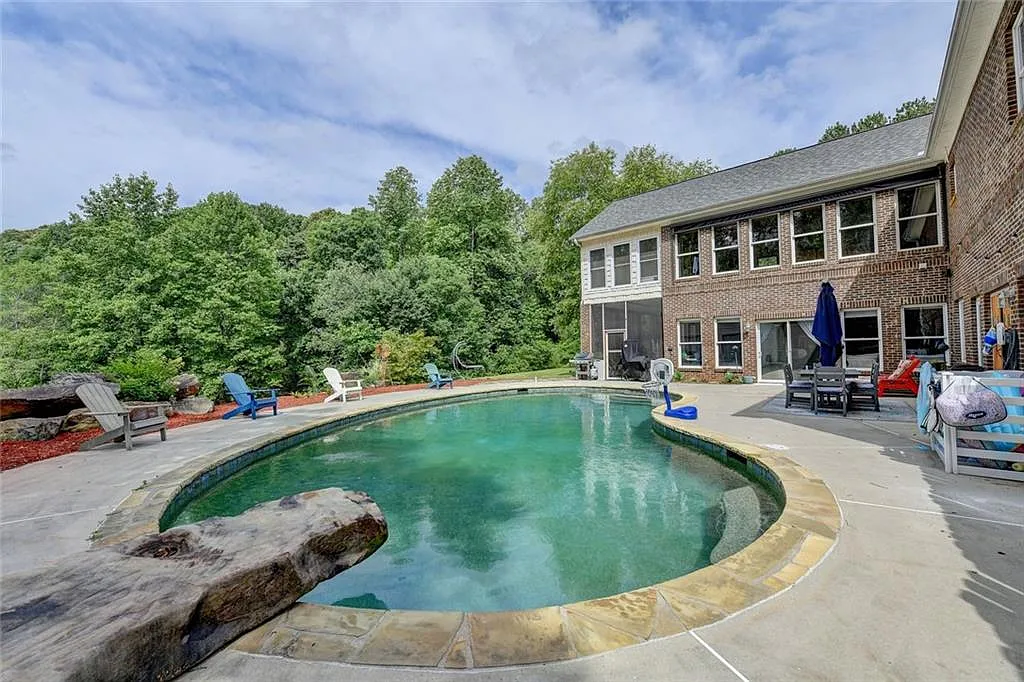 5 bed, 3.5 bath, 5100 sqft, $5,250 — Photo 1