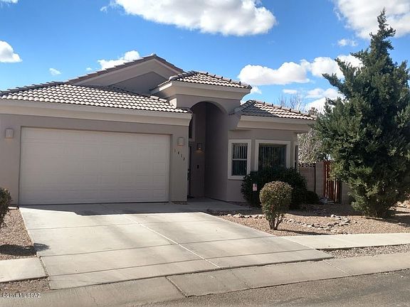 2nd image of 1413 E Camino Chavinda