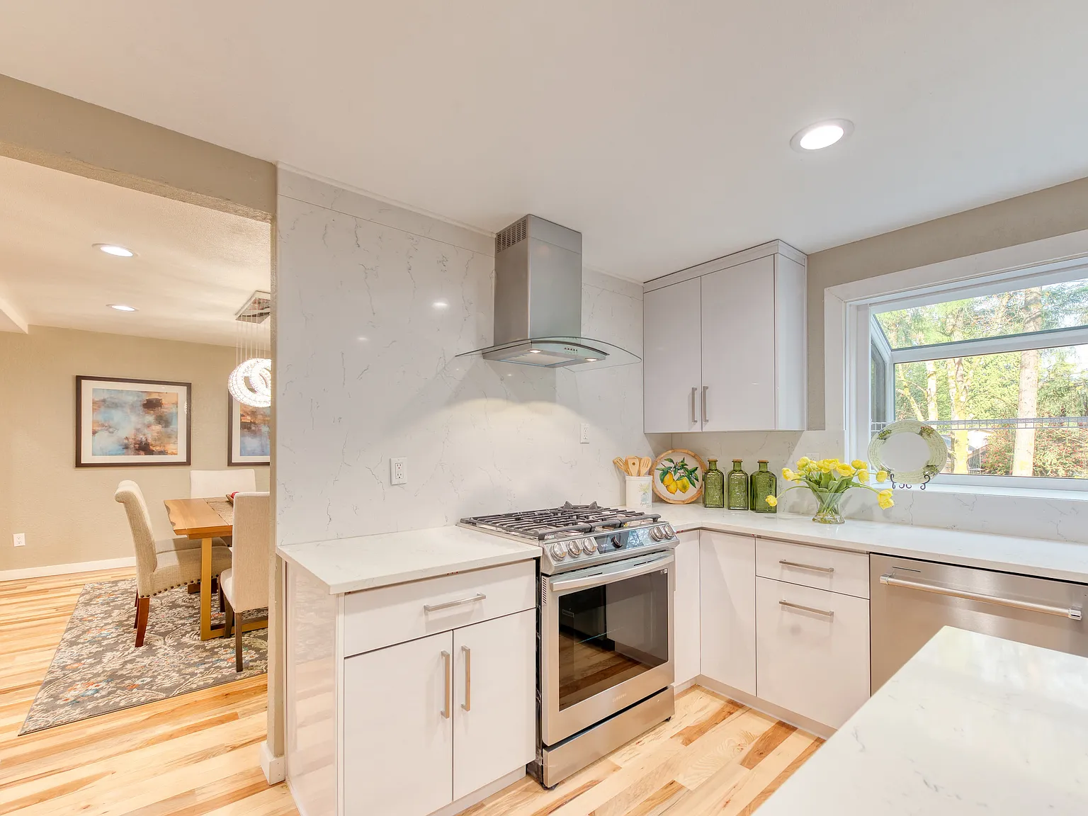 4 bed, $4,750 — Photo 2