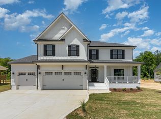 6449 Camellia Creek Dr, Raleigh, NC 27603