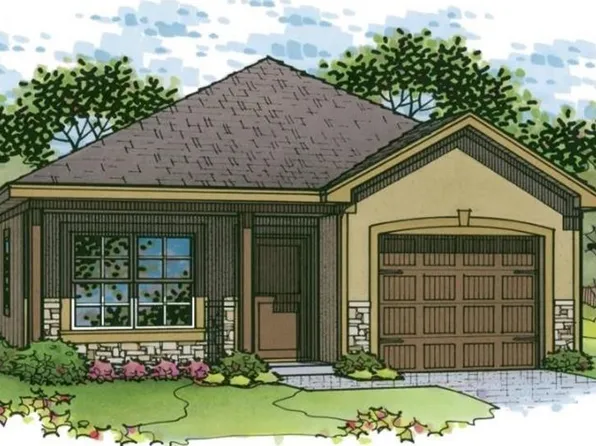 1491 Fall Creek Dr, Tonganoxie, KS 66086