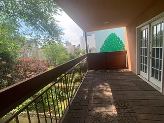 Rented by NextStopNY