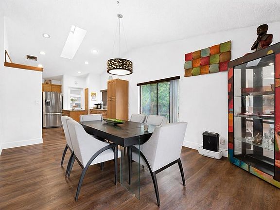 3rd image of 8240 NW 51st Court