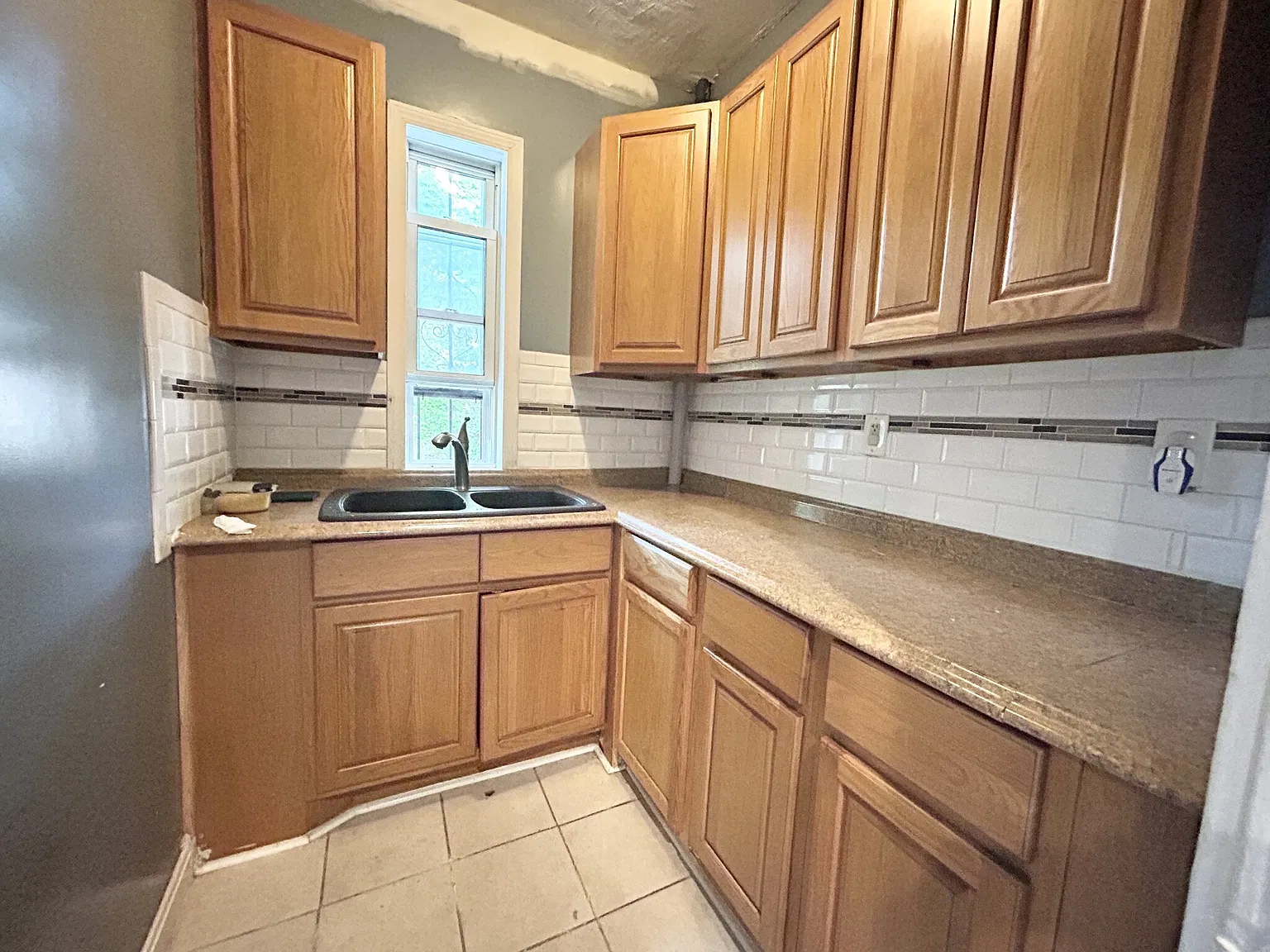 14 Batchelder St — Photo 2