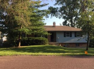 229 Sarazen Dr, Columbia, MO 65202