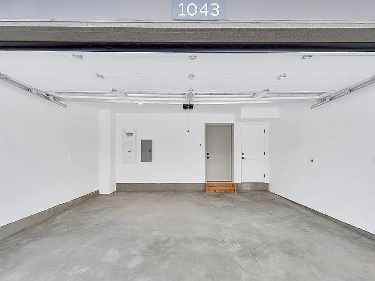 The Allyson Townhomes — Photo 28