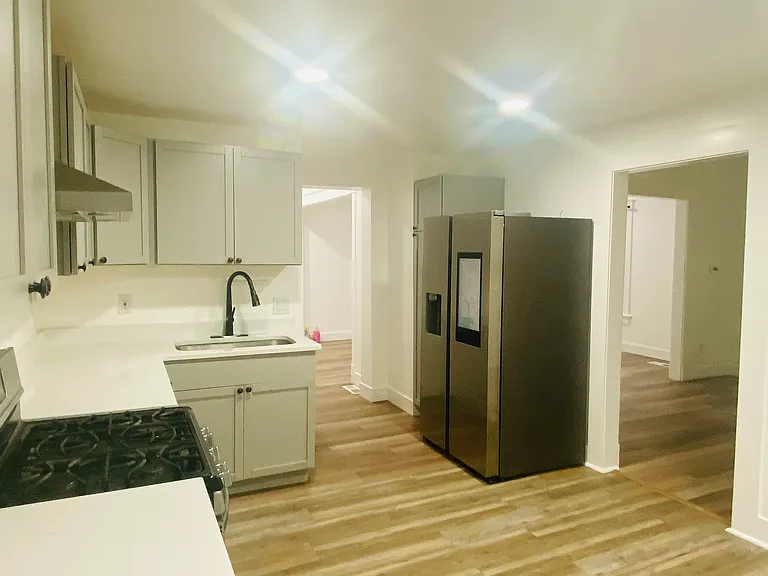 1511 Tauromee Ave — Photo 5