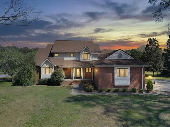 317 Shenandoah Dr NE, Calhoun, GA 30701