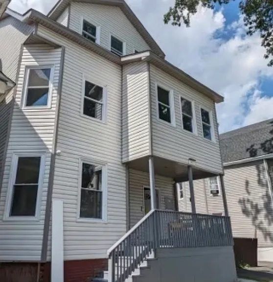 43 N 16th St #A — Photo 10