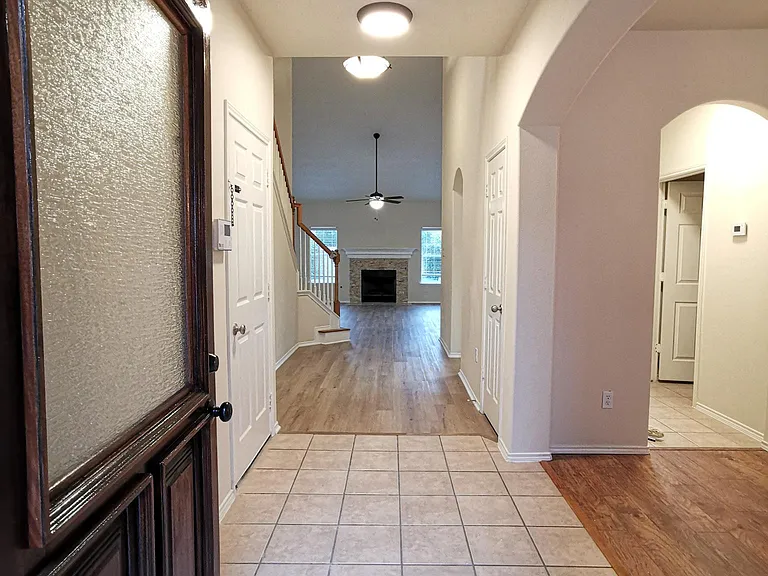 2722 Harte Ct — Photo 4