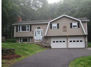 12 Carter Dr, Tolland, CT 06084