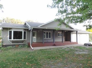 6624 N Union Rd, Cedar Falls, IA 50613