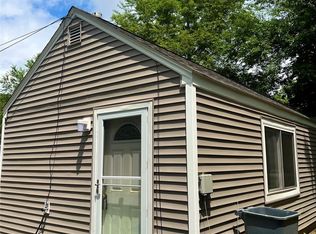 24 W 18th St, Huntington Station, NY 11746