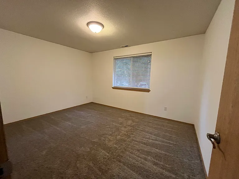 15317 NE 181st St #A — Photo 10