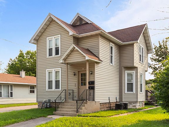 3rd image of 622 Grand St