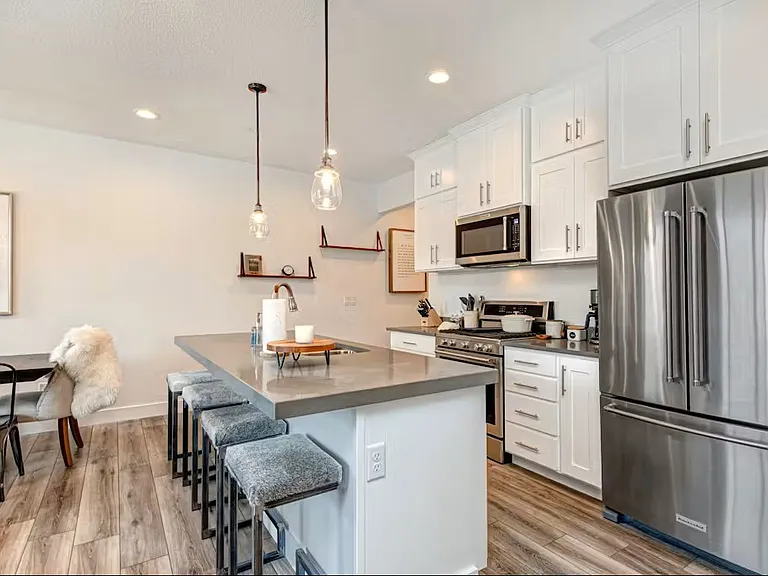 3323 Santa Fe Rd — Photo 8