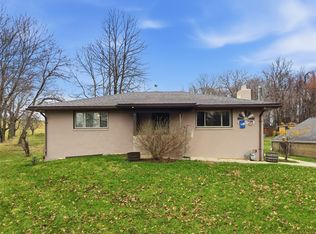 30 Robb Ln, Finleyville, PA 15332