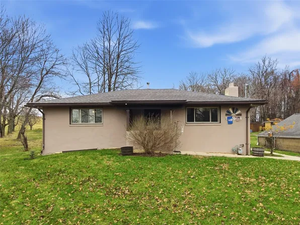 30 Robb Ln, Finleyville, PA 15332