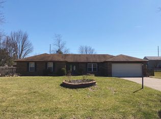 922 Ashcreek Dr, Dayton, OH 45458