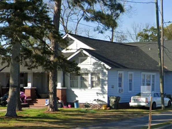 407 1st Ave SE, Moultrie, GA 31768