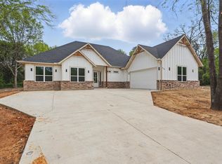 516 Midway Rd, Tool, TX 75143