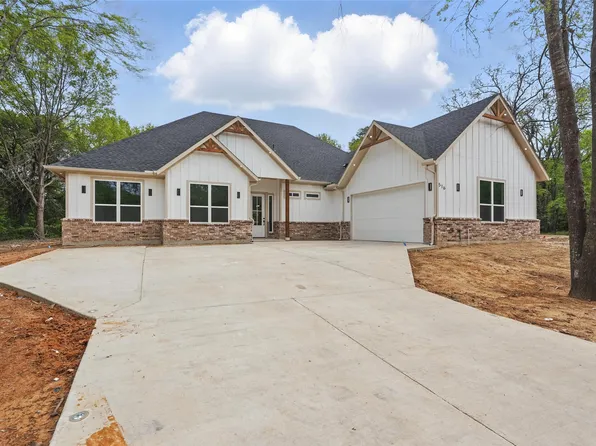 516 Midway Rd, Tool, TX 75143