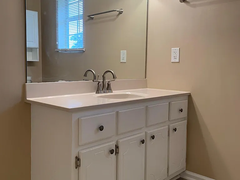 25 Vocational Dr SW #25 — Photo 22