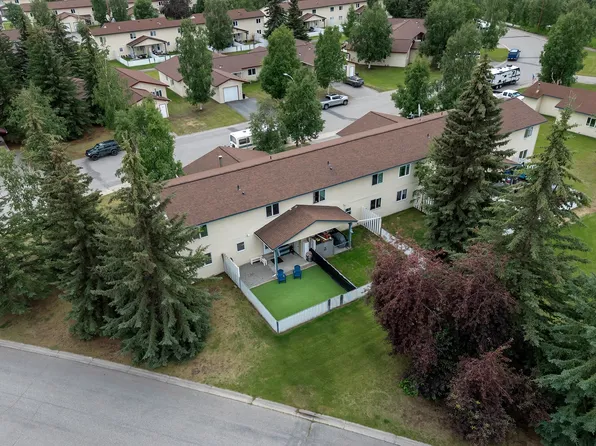 1250 Sutton Loop, Fairbanks, AK 99701