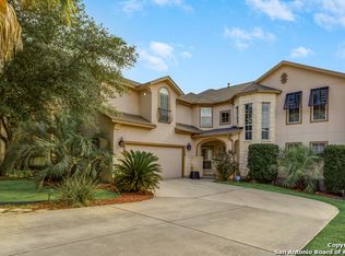 16014 La Madera Rio, Helotes, TX 78023