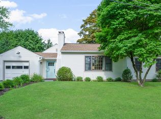 3 Howe St, South Salem, NY 10590