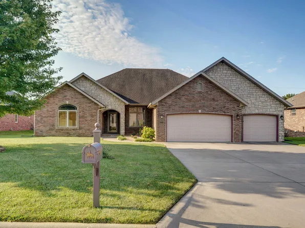 5250 E Wild Horse Drive, Springfield, MO 65802