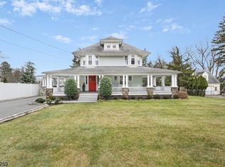 549 Fairview Ave, Cedar Grove, NJ 07009