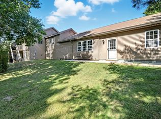 11 Frost Ln, Readfield, ME 04355