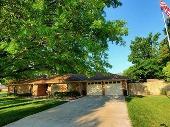 2700 N Keller Dr