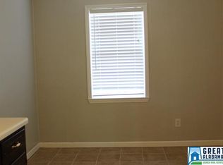 833 Hickory Dr, Mount Olive, AL 35117