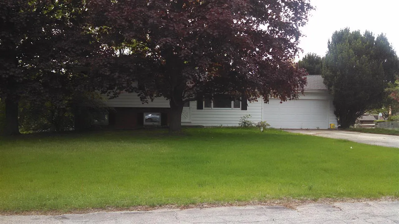 52109 Tara Dr photo 1