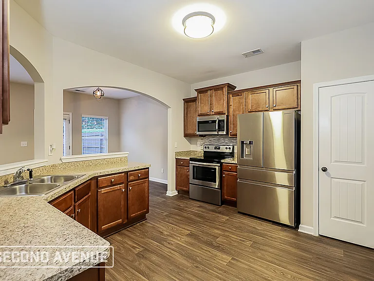 217 Magnaview Dr — Photo 5