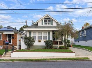 305 Bidwell Ave, Staten Island, NY 10314