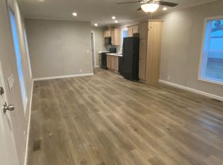 37970 Rosedale Dr #60, Clinton Township, MI 48036