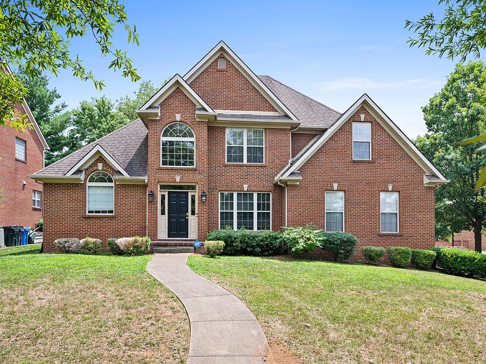 1st image of 944 Princess Doreen Dr