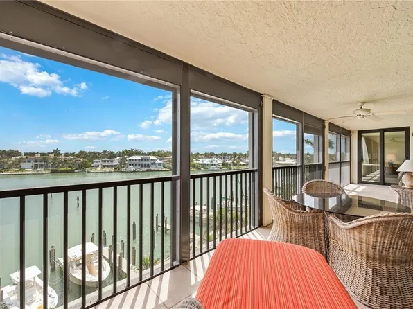 2400 Gulf Shore BLVD N #404, NAPLES, FL 34103