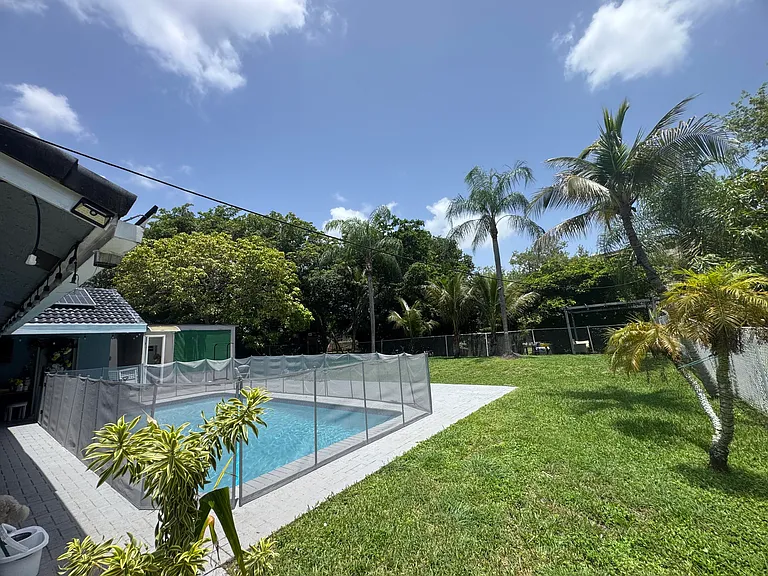 8651 NW 21st Ct — Photo 3