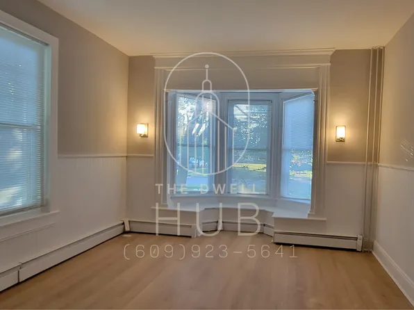 624 Grant Ave #A, Collingswood, NJ 08107