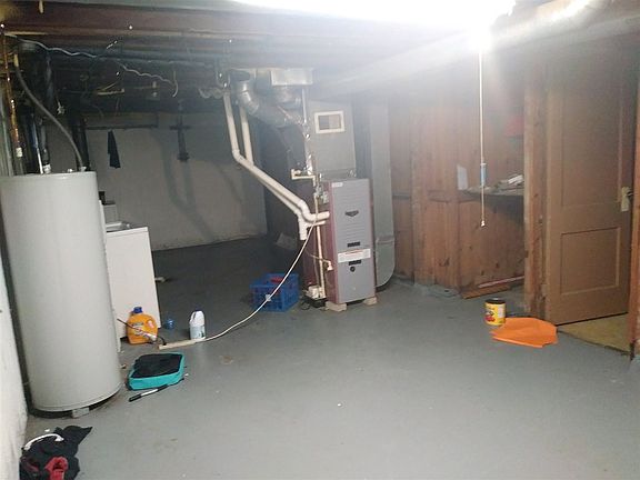 5th image of 120 S Gladstone Ave