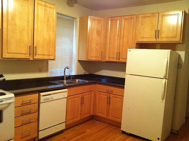 1st image of 4141 N Marmora Ave #1